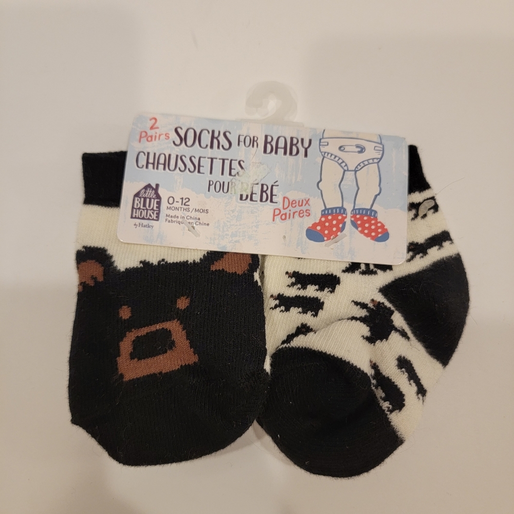 Little blue house bear socks 0-13 months